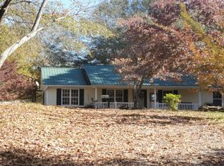 5650 Burruss Rd, Cumming, GA 30028