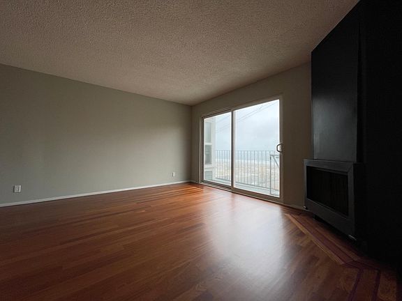 5th image of 684 48th Ave APT 202