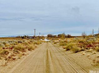 2105 E 4th St, Silver Springs, NV