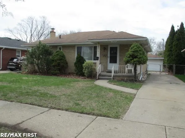 22628 Oconnor St, Saint Clair Shores, MI 48080