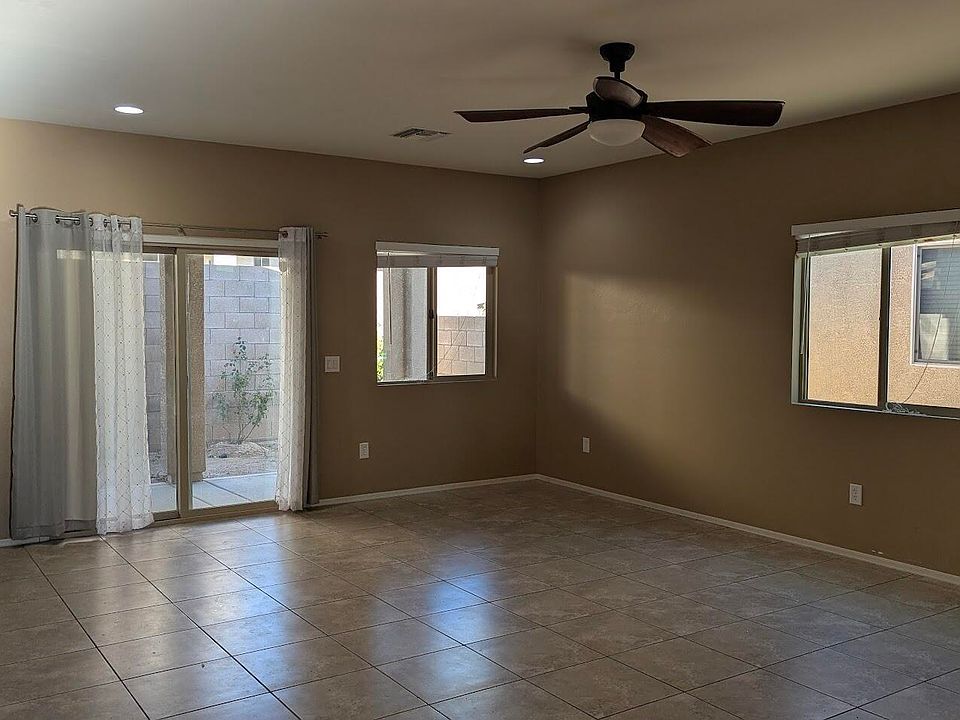 1st image of 8954 N Country Cove Trl