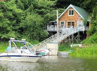 1425 N Tenmile Lk, Lakeside, OR