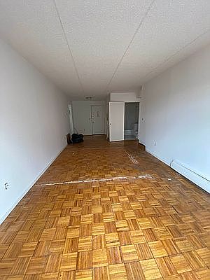 2nd image of 136-30 Sanford Ave #6B