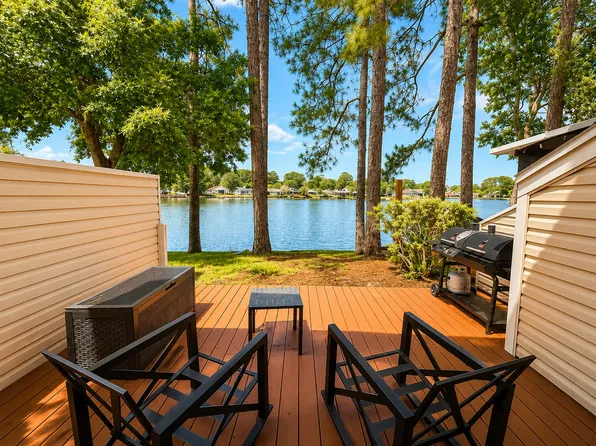 11290 Lake Mandarin Cir E, Jacksonville, FL 32223