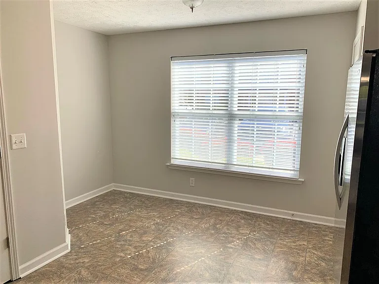 2034 Victory Gallop Ln — Photo 10