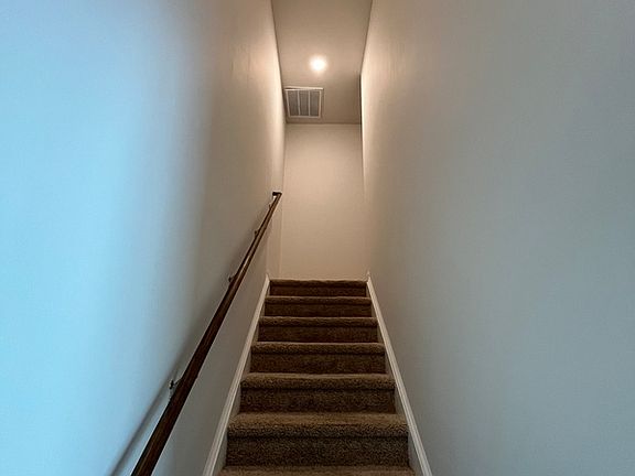 5th image of 3164 Winesap Dr