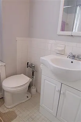 Rented by Susan Finkel, LREB | media 44