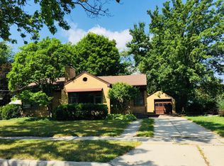 2400 Fairfax Rd, Lansing, MI 48910