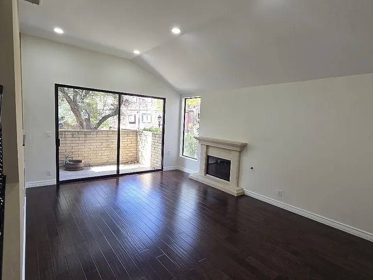 21900 Marylee St #292 — Photo 7
