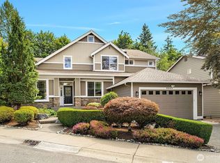25417 NE 3rd Pl, Sammamish, WA 98074