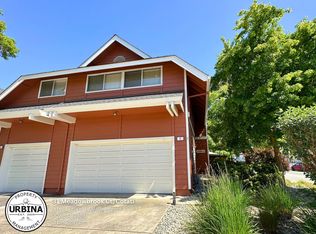 31 Meadowbrook Ct, Cotati, CA 94931
