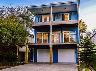 839 Cedar Rd, Clear Lake Shores, TX 77565