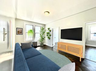 60-60 60th Rd #2B, Maspeth, NY 11378