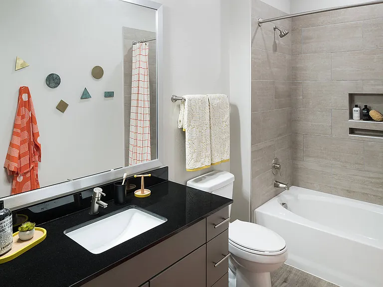 Jada Legacy Central Apartments — Photo 8