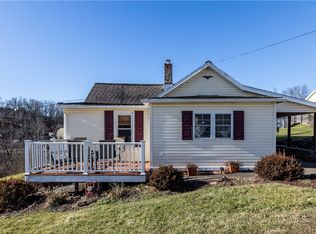 109 Penn Ave, Bentleyville, PA 15314