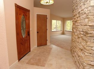 46638 Vista Del Rio Dr, Oakhurst, CA