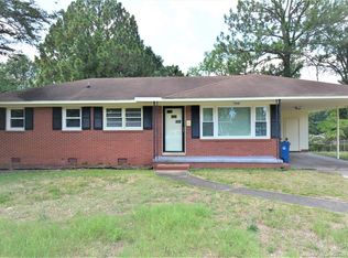 1807 Olympia Ct, Fayetteville, NC 28301