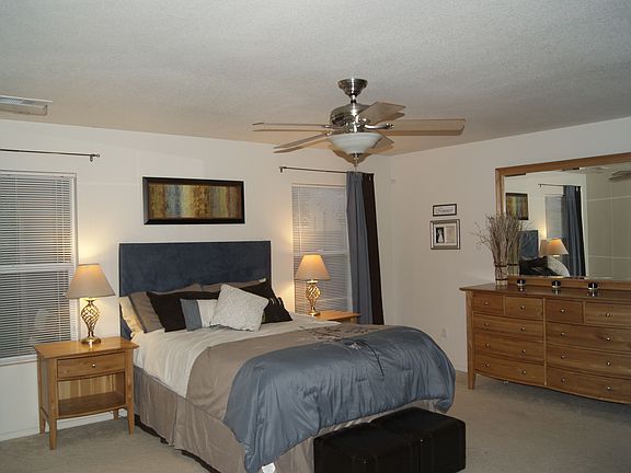 4th image of 7415 Sidewinder Dr NE