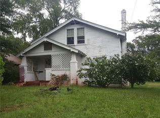 505 S Walnut St, Seneca, SC 29678