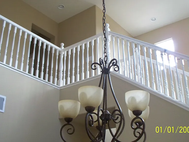 1826 Wycliffe Ln — Photo 3