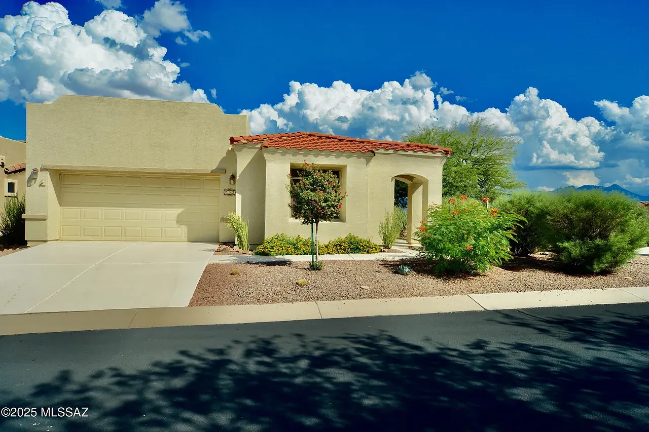 2 bed, 1757 sqft, $3,850 — Photo 1