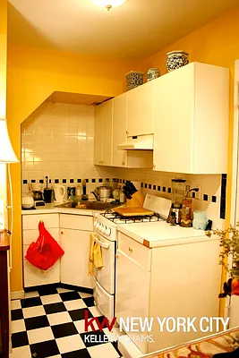 Rented by Keller Williams NYC | media 4