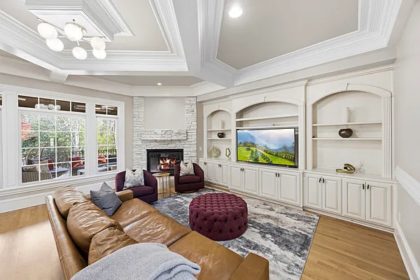 9805 Strike The Gold Ln — Photo 8
