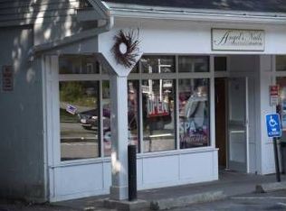 125 Main St, Groton, MA 01450