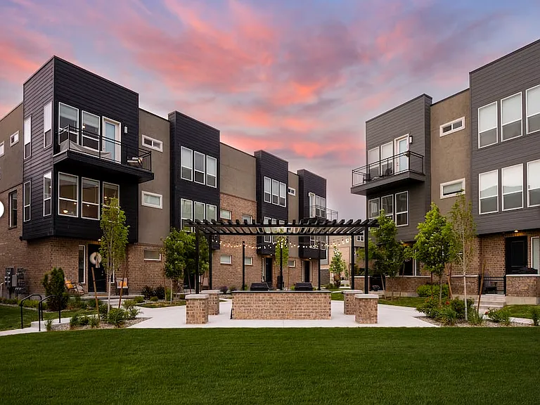 549 E Ventura St #3401 — Photo 5