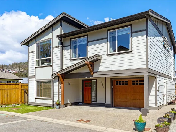 1054 Whitney Ct, Langford, BC V9C 0G9