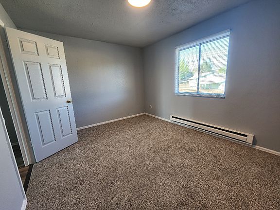 4th image of 41-47 Castle Royal Dr