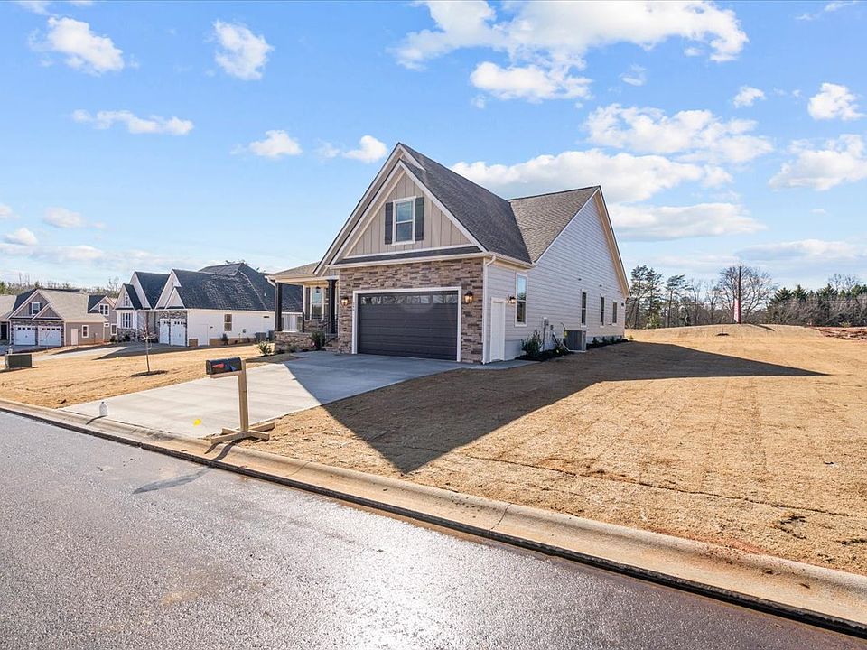 Caterina Elite Plan, Tubbs Mountain Estates, Travelers Rest, SC 29690