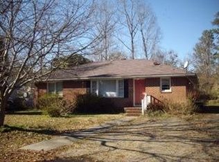 68 Lemmon St, Sumter, SC 29150