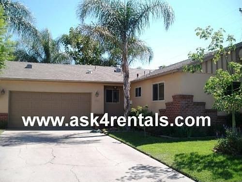 1st image of 916 Aldwina Ln