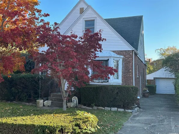 57-11 255th Street, Little Neck, NY 11362