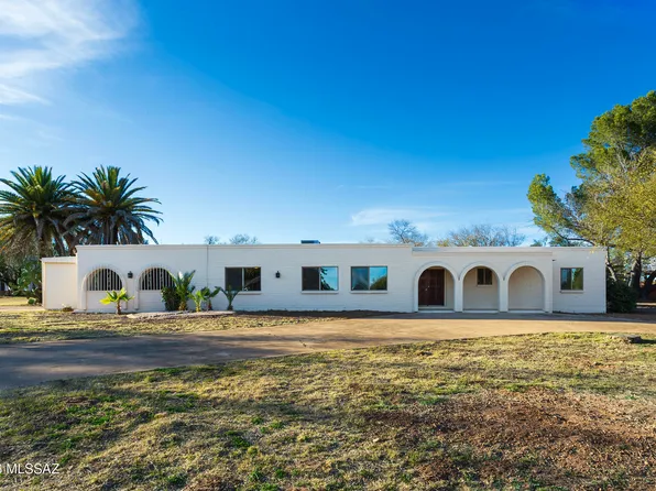 1714 W Meadow Hills Dr, Nogales, AZ 85621