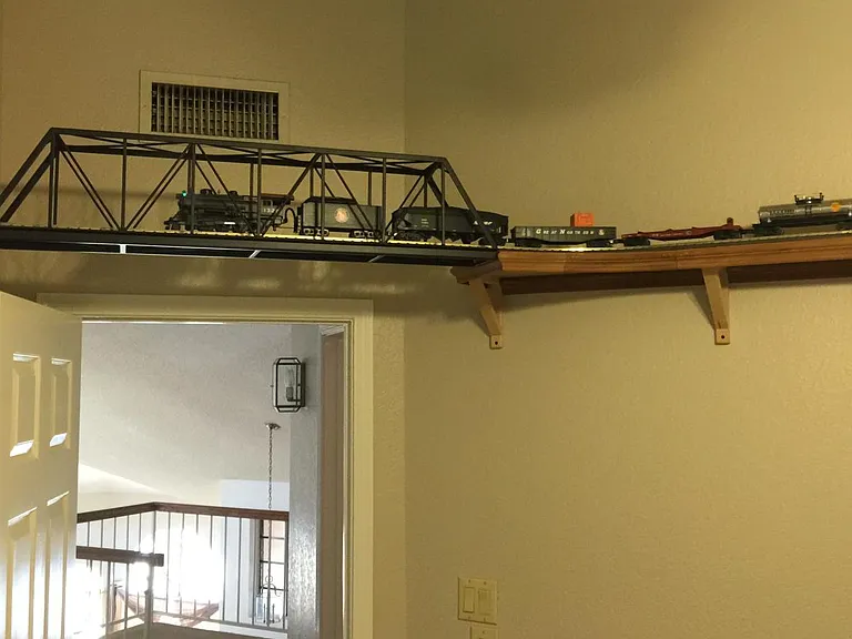 bedroom 3 train bridge