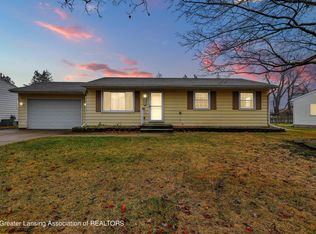 5625 Ashley Dr, Lansing, MI 48911