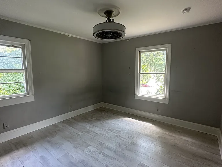 1629 Chippendale Rd — Photo 9
