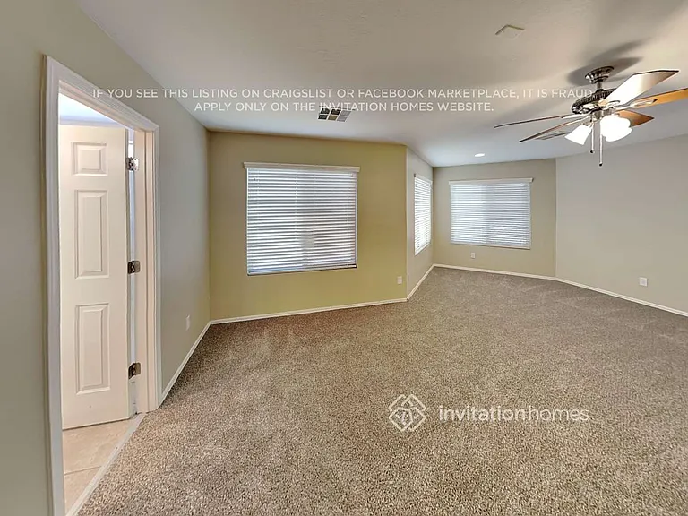 435 E Mountain View Rd — Photo 12