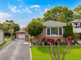 14 Monet Ave, Toronto, ON M9C3N7