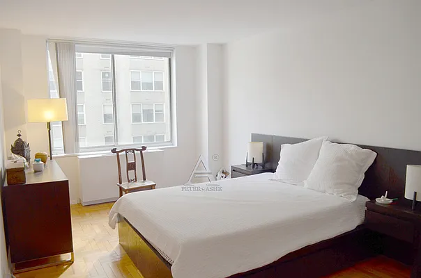 Rented by Peter Ashe | media 33