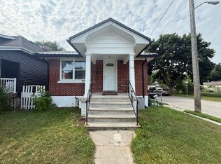 29 Terrence St, London, ON N5Z 1C3