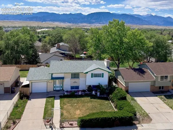 827 Squire St, Colorado Springs, CO 80911