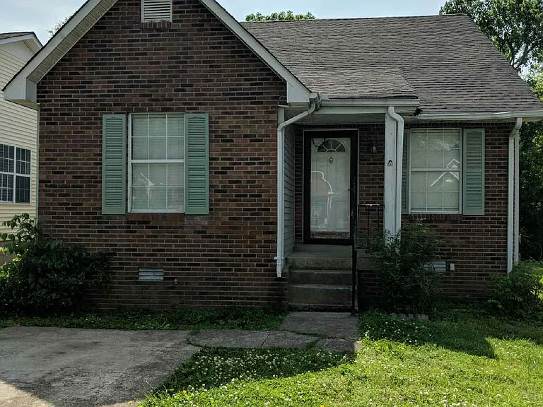 510 Park Ct — Photo 1