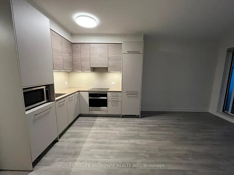 12 Gandhi Ln #605 — Photo 4