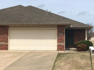 1245 Ozark Ave, Mountain Home, AR 72653