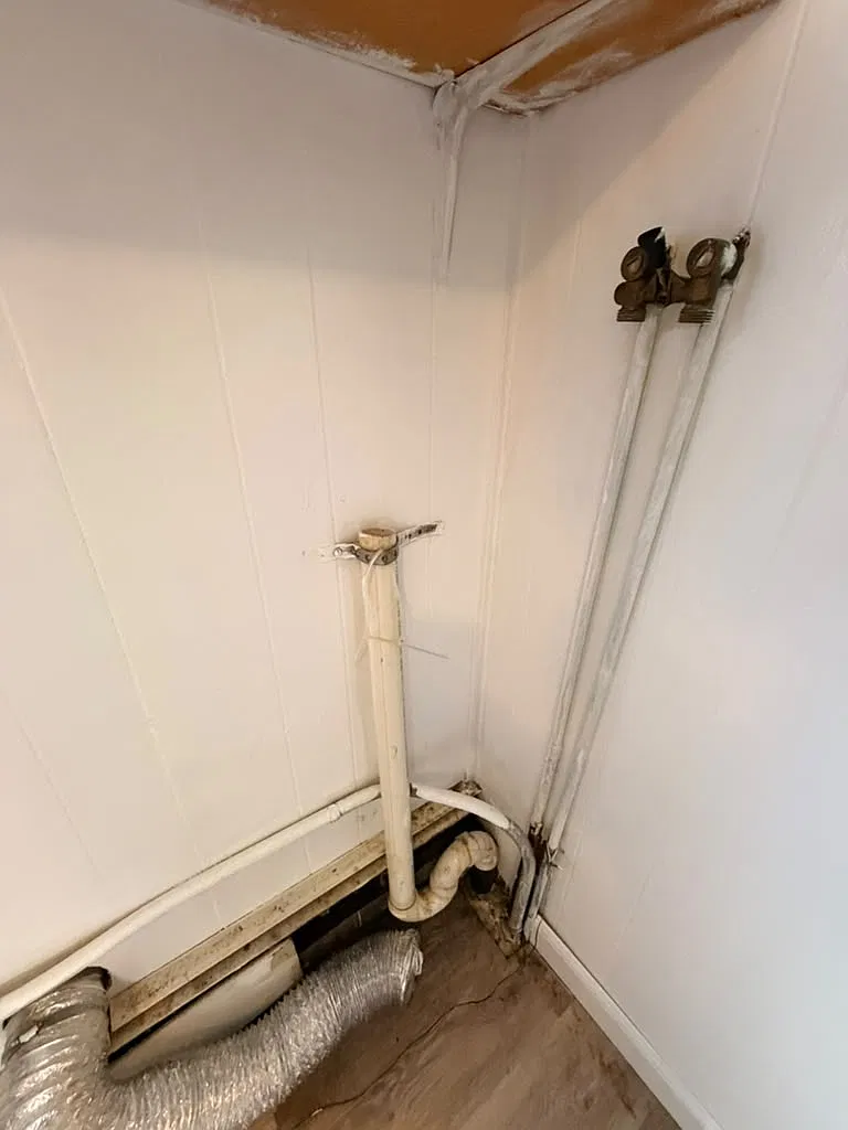 2 bed, 1760 sqft, $1,350 — Photo 4