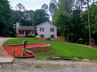 148 Bobolink Dr, Monticello, GA 31064