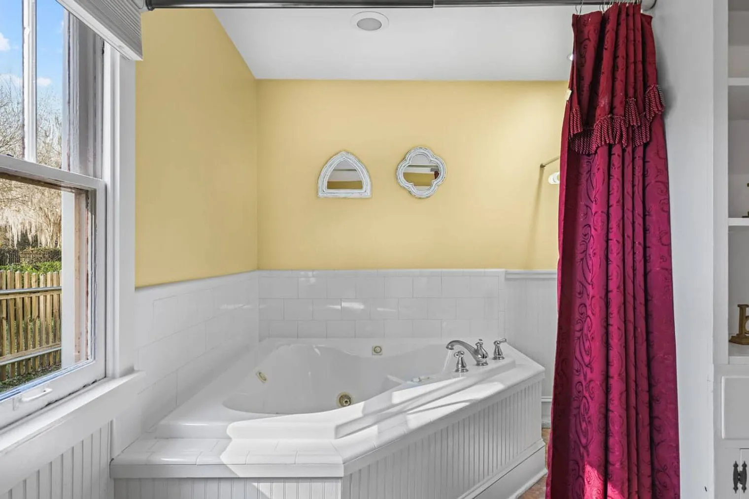 Studio, 1.0 bath, 322 sqft, $3,597 — Photo 4